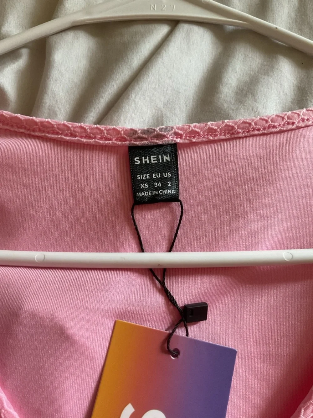 SHEIN Light Pink Scoop Neck Top - Picture 2 of 2